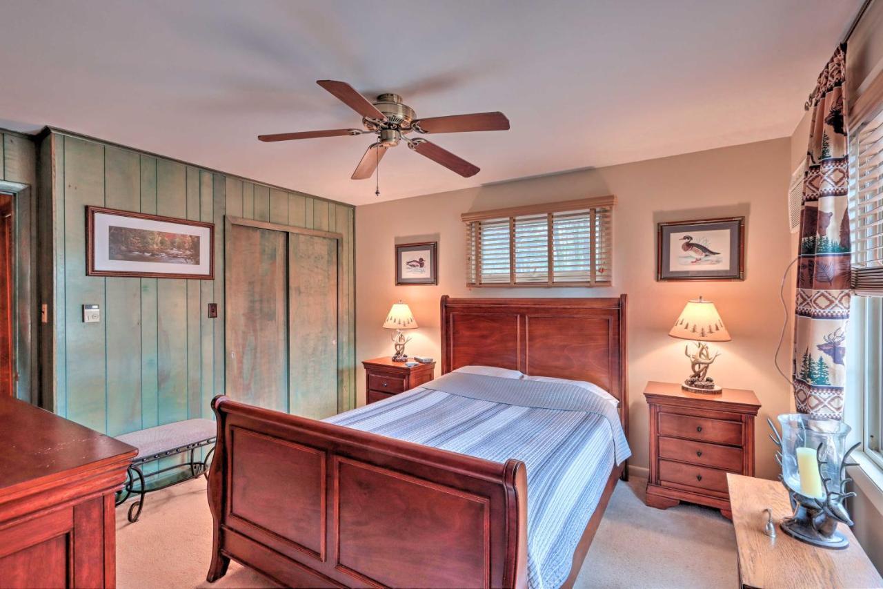 Poconos Home With Game Room Walk To Lake Harmony! ภายนอก รูปภาพ